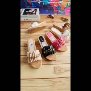 Sandal Wedges Kerut Rantai Terbaru - BAY.ID