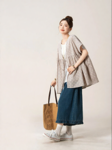 Nurture One | Vintage Dots Shirt and Denim Shorts Outfit