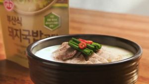 부산식돼지국밥 Ottogi Busan Gukbap (500g) - ซูปกระดูกหมูปรุงสำเร็จรูป