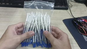 (HCM) Bộ 2 Keo tản nhiệt xilanh nhỏ (Xám)