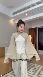 [LOCAL STOCK-Deliver in 1-3 days] Women Ice Silk Sunscreen Clothing UPF50+ Sport Quick Dry Skin Windbreaker With Pocket Outdoor Sun-Protective Cloth