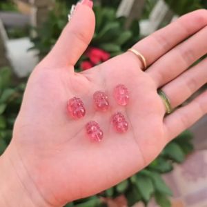 Q389 Charm tỳ hưu thiên lộc Thạch Anh Dâu Hồng mini 10x13mm sẵn lỗ nhỏ 1li dọc thân cho Hỏa và Thổ - Phong Thủy TUDO