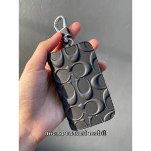 Dompet STNK Gantungan Kunci Mobil Logo C