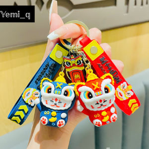 yemi_Q พวงกุญแจแมวนำโชคเชิดสิงโต จี้ห้อยกระเป๋าพวงกุญแจรถการ์ตูน ของขวัญชิ้นเล็กสไตล์จีน ของขวัญวันตรุษจีน พร้อมส่ง