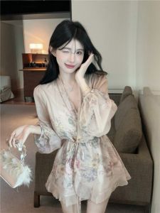 GUZILIAN | French Vintage V-Neck Chiffon Waist Cinched Lace Trim Dress Womens Tea Break Fashionable Lantern Sleeve Slim Short Skirt Early Autumn