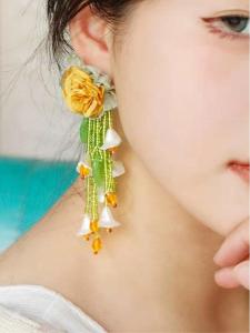 Handmade Bohemian Floral Tassel Earrings Womens  Vacation Style Beaded Crystal Waterdrop Dangle Earrings