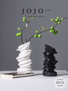 Nordic Creative Ceramic Flower Vase Decoration High-End Retro Style Home Decorations for Office Company Study Living Room