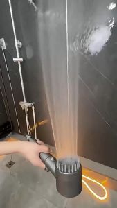 Shower head with powerful pressurized spray head Bathroom bath filter shower head