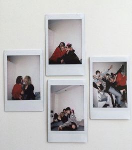 1 Hari Jadi Cetak Foto Polaroid 2R 50 Foto Bahan Glossy 260 Tebal Bisa COD Gratis Ongkir