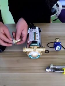 Stok Lokal: CORALOV Pompa Pendorong Tekanan Air Booster Pump 110Watt 150Watt Mesin Pompa Otomatis Pompa Booster Stainless Steel Air Sumur Pendorong Otomatis Untuk Shower Penguat Tekanan Air Booster Pump 110W 15L/Menit 150W 20L/Menit