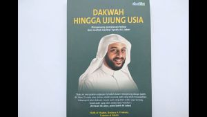 Buku Biografi Dakwah Hingga Ujung Usia (Syekh Ali Jaber)