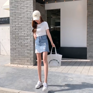 LASA JEAN SHOP กางเกงยีนส์ขาสั้นเอวสูงขาด กระโปรงทรงเอรัดรูป กระโปรงครึ่งตัวแฟชั่นที่ช่วยให้ดูผอม