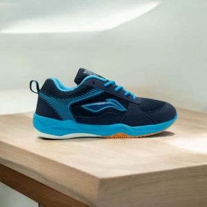 Avril Sepatu Badminton Wanita Size 36-40 Sepatu Olahraga Bulutangkis Jogging Voli Senam