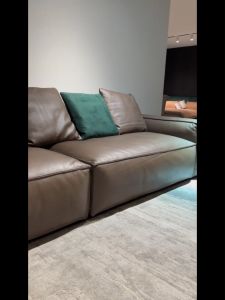 BUNISE โซฟาหนังแท้ชั้นดี ทรงบล็อกเต้าหู้ สไตล์มินิมอลอิตาลี แบบโมดูลาร์ตรง เข้ามุม พร้อมเชสล็อง สำหรับห้องนั่งเล่น รุ่น Cubist Leather จัดส่งฟรีทั่วไทย