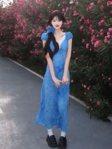 VKSOD | Váy dài tay ngắn cổ chữ V họa tiết hoa ngọt ngào kiểu Pháp cho nữ mùa hè 2025 thiết kế ôm eo cao