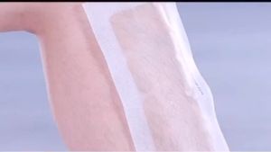 20pcs Large Double-Sided Tape Hair Removal Wax Paper Disposable Beauty Care Calf Arm Arm Hair Removal Wax High-Quality Hair Removal Paper Professional Hair Removal Device Painless Hair Removal Tool