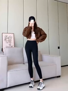 High-waisted hip-lifting yoga pants tight pants breathable womens yoga pants