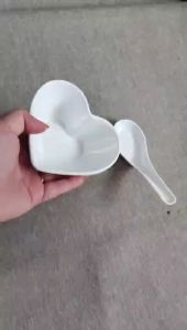 Chén đựng chè cúng / chén chấm hình trái tim melamine cao cấp 2 lớp CTT 01: 11.2 x 9.7 x 4.5 cm