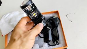 Y6D Car LED Car Headlight LED Mini Projector H4 LED Headlight Bulb Projector Lampu Kereta LED