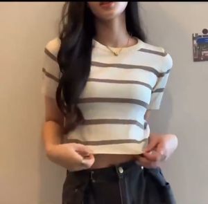 NEW Korean short striped T-shirt crew-neck knit blouse for women