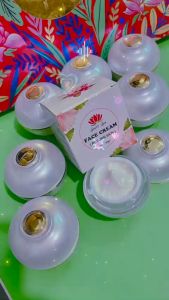 KEM NỘI MÔ dưỡng trắng nhanh phục hồi da hư tổn sạch thâm nám và ỨC CHẾ NÁM mụn dưỡng trắng cực xịn xò căng bong cao cấp
