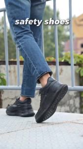 Safety Shoes Puncture and Smash Resistant Work Shoes Lightweight Safety Boots Protective Shoes Work Boots