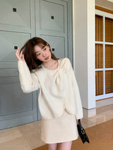 NIHAOKANONG | Áo Sweater Cổ Tròn Rộng Thanh Lịch Thiết Kế Hình Cung