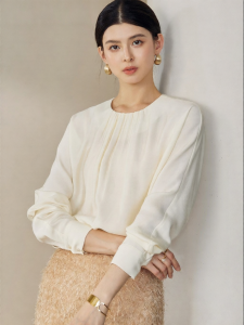 Roey s house | Ruffled Batwing Loose Fitting Slim T-Shirt