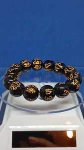 Beautiful+Powerful Six-Syllable Mantra Black Bead Bracele(For FengShui Improvement)非常精美六字大明咒手串(请细读以下关于此圣物介绍)