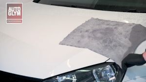 Autoglym Instadry | Super Absorbent Cloth Quick Drying Cloth for car exterior specially coated for a quick streak-free finish on paintwork and glass