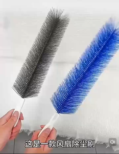 Flexible soft bristle fan dust brush crevice dust brush