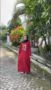 Gamis Terbaru 2024 & Desain Kekinian Dinda