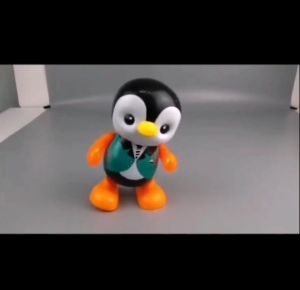 Mainan Dance Swinging Penguins F151: Mainan Interaktif untuk Anak