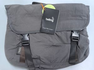 Bellroy Cinch Messenger 12L Water-Resistant Lightweight Crossbody Bag Casual Commuter Shoulder Bag Adjustable Strap Purse