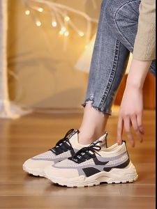 ฤดูร้อนใหม่ผู้หญิงรองเท้าผ้าใบแฟชั่นระบายอากาศรองเท้าผ้าใบลำลอง