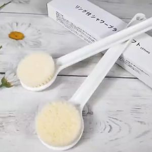 BÀN CHẢI CỌ LƯNG TẮM NHẬT BẢN Bàn chải cọ nhà tắm cán dài