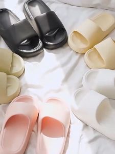 รองเท้าแตะซาลาเปา เบาเหมือนก้อนเมฆ พื้นหนา 3.8 cm. มีเทคโนโลยีกันลื่น ใส่สบายเท้า