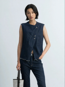 Pinch Pleat Oblique Placket Structured Denim Vest