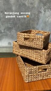 Tray Anyaman Enceng Gondok: Wadah Saji Eco-Friendly