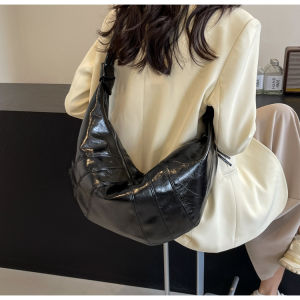 กระเป๋าสะพายข้างทรงหัวเรือขนาดใหญ่สำหรับผู้หญิง กระเป๋าสะพายข้างแบบสะพายข้างสำหรับเดินทาง กระเป๋าทำงาน กระเป๋าหนัง PU ทรงหัวเรือ