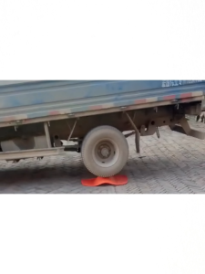 NEIKIA เก้าอี้ สไตล์นอร์ดิก เก้าอี้พลาสติก เก้าอี้เลานจ์ มีให้เลือก 3 สี เหมาะสำหรับห้องทำงาน ห้องนั่งเล่น ร้านกาแฟ มั่นคงไม่สั่นไหว Dining Chair