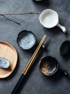 Ceramic Chopsticks Rest Chopstick Holder Saucer Asymmetrical Dish with Handle Plum Blossom Sauce Dish Creative Snacks Dish Sauce Dish Commercial Use