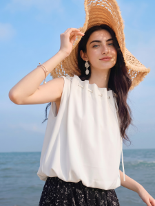 Basic House | Drawstring Off-Shoulder Sleeveless Shirt