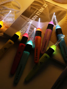 Lò Xo Dệt Kim LED Sáng Tạo DIY Đồ Dùng Thủ Công Chất Liệu Vải Chất Liệu Kim Cương Đồ Dùng Thủ Công Đồ Dùng Thủ Công