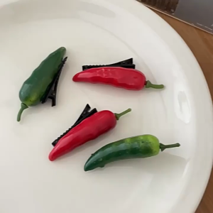 AI-C1392 Klip Rambut Cabai Aksesoris Rambut Wanita / Jepit Rambut Lucu Bentuk Cabai Jepitan Hairpin