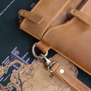 Handbag Kulit Pria Cowok Clutch Pria Kulit Tas Tangan Pria Reven Darius Crazy Horse Premium  Muat Tab 11 inch