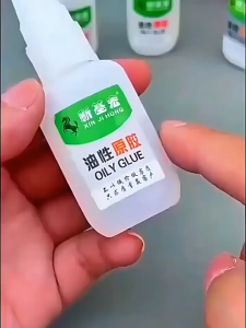 Multipurpose Oily Original Welding Glue Fast Dry Strong Adhesive Non Hardening Glue - Fast Curing Multipurpose Adhesive Wide Application Free Nozzle