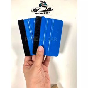 Gạt nhựa xanh cao cấp bọc nỉ đen dán decal ô tô xe máy điện thoại PANDAs CAR