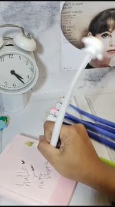 Pulpen Goyang Dino Lucu & Bolpen Lentur Dino Hijau: Alat Tulis Anak Kekinian