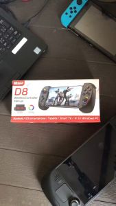 No Stick Drift BSP D8 Retractable Wireless Controller for Cellphone Tablet with Hall Triggers Bluetooth 5.2 Version